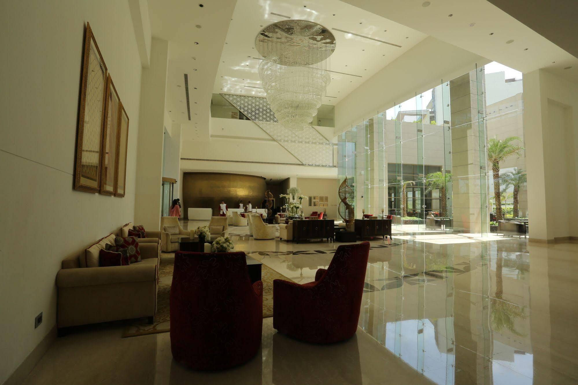 Taj Swarna, Amritsar Hotell Exteriör bild Lobby