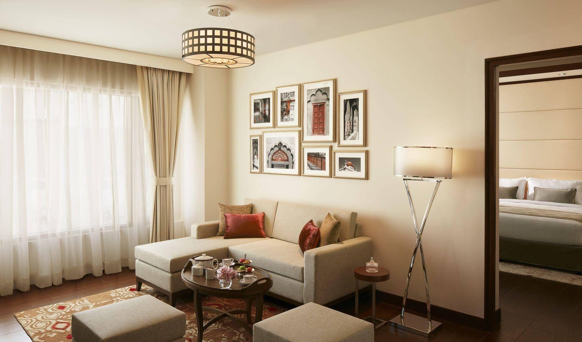 Taj Swarna, Amritsar Hotell Exteriör bild A living room